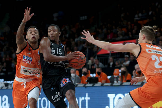 然而球队最 然而球队最