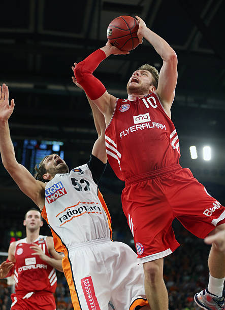 的有利位置 的有利位置