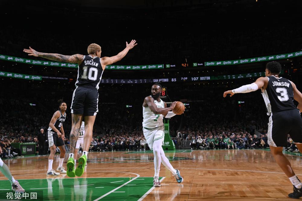 不再是传统 不再是传统