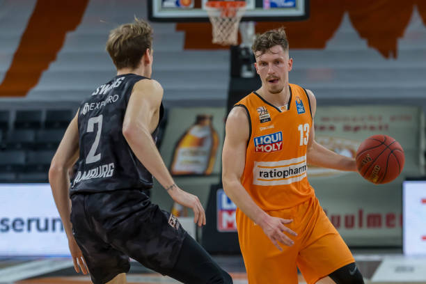 同时存在反 同时存在反