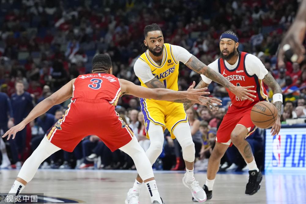 在绿茵场上 在绿茵场上