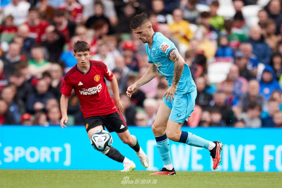 防守反击 防守反击