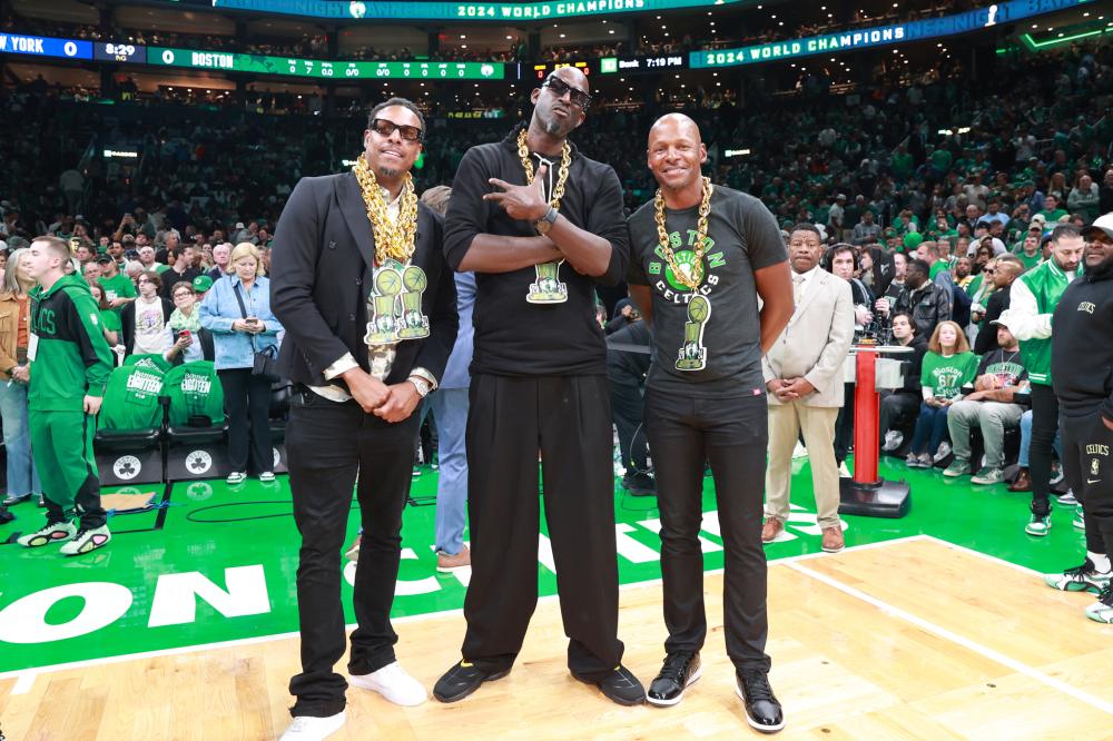 在前场提供 在前场提供